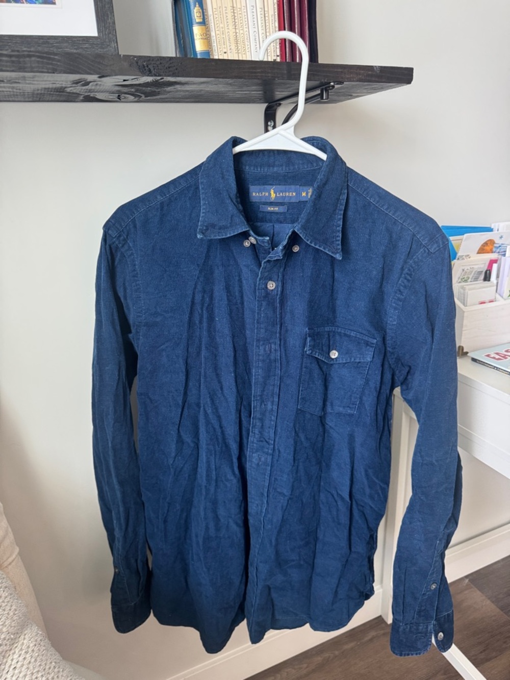 Ralph Lauren Men's Dark Blue Button-Down Casual Shirt - Picture 2 of 5